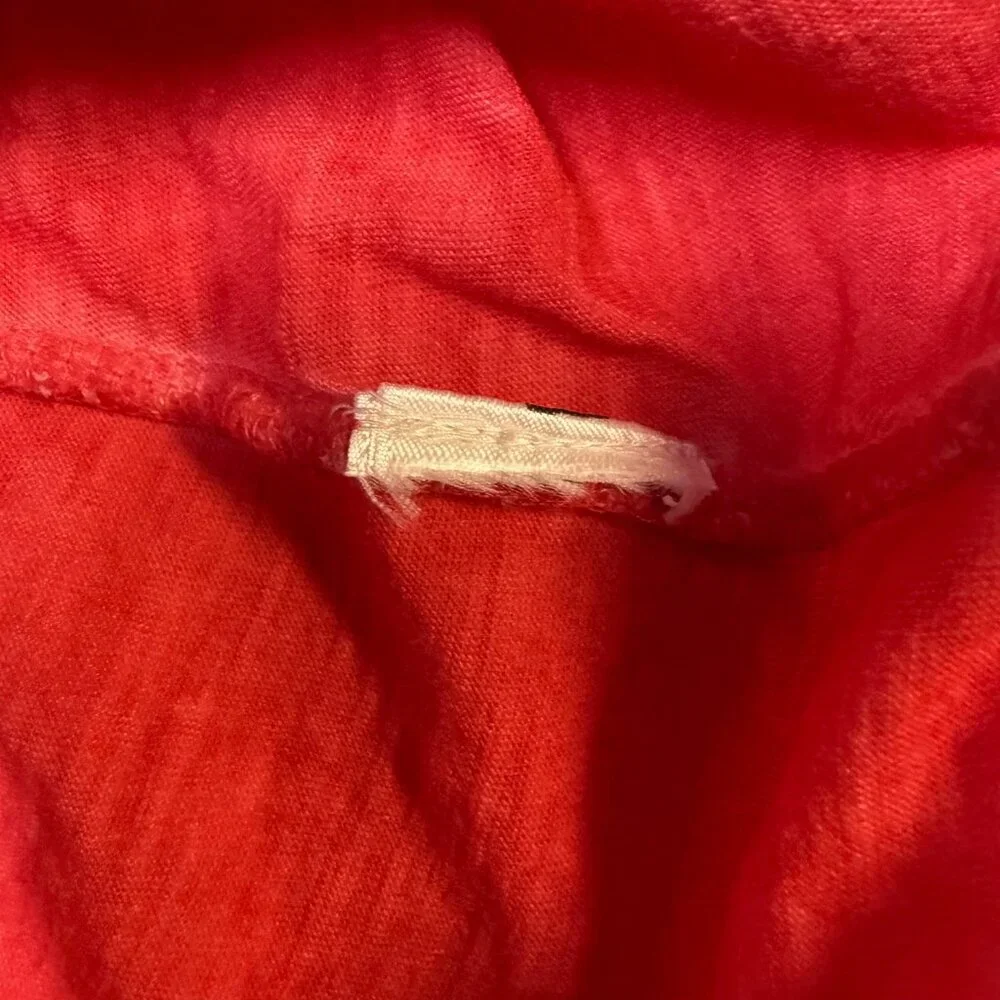 The North Face Women’s V-Neck Tee Medium Heather Red Ombre EUC - Picture 6 of 9